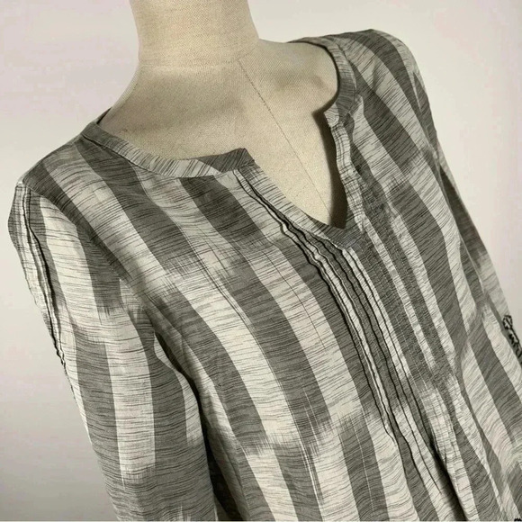 🌟Lucky brand top  S - Picture 4 of 11